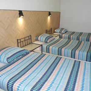 https://crescent-rooms.hotels-lisbon-portugal.com