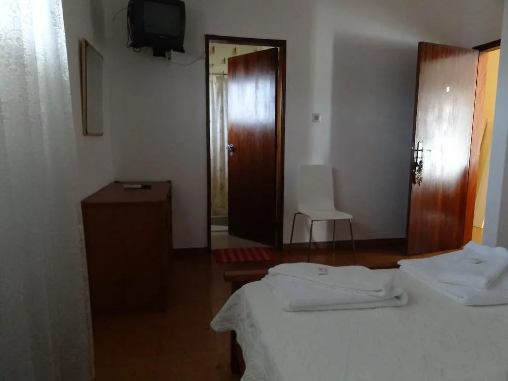 Affittacamere Residencial Espadinha Quarteira